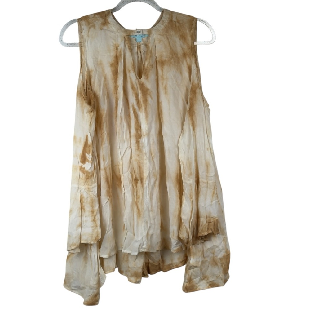 She and Sky Tan and Cream Flowy Top cold shoulder bell sleeves